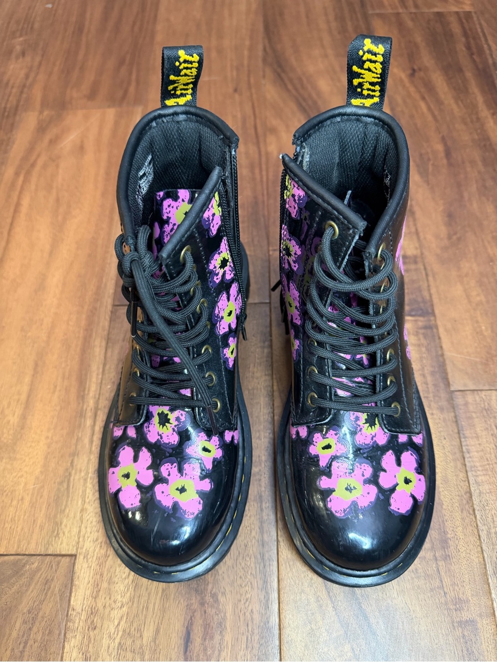 Dr. Martens Girls Black Patent Floral Lace-Up Boots